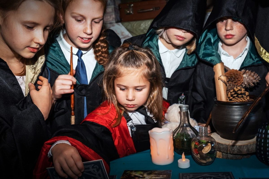 Квест в реальности Школа волшебства от компании Братья Гримм Квест в реальности Школа волшебства от компании Братья Гримм