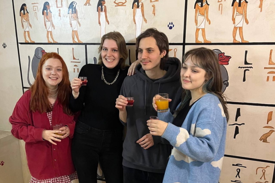 Квест в реальности Алкогольный квест "Египетская сила" от компании Взаперти Квест в реальности Алкогольный квест "Египетская сила" от компании Взаперти