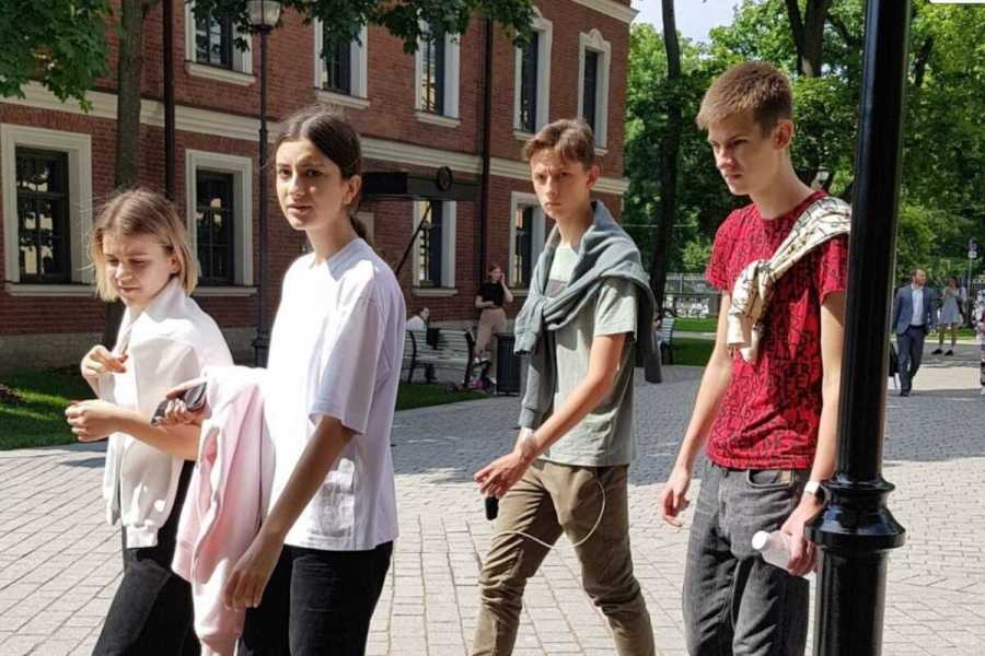 Квест в реальности Тайны семьи Романовых. Что скрывают великокняжеские дворцы? Часть 3. Мойка и Коломна от компании Ubego Квест в реальности Тайны семьи Романовых. Что скрывают великокняжеские дворцы? Часть 3. Мойка и Коломна от компании Ubego