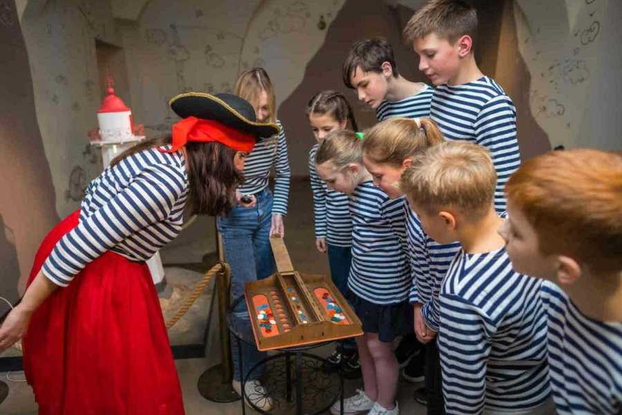 Квест в реальности Пиратский квест от компании Музей «Дом маяков» Квест в реальности Пиратский квест от компании Музей «Дом маяков»