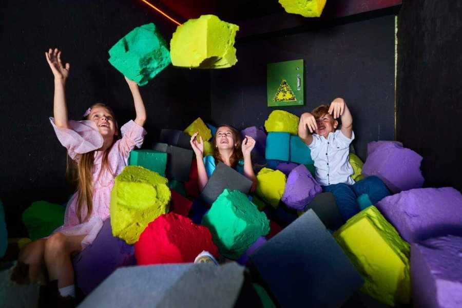 Квест в реальности Динозавры. Kids от компании Взаперти Квест в реальности Динозавры. Kids от компании Взаперти